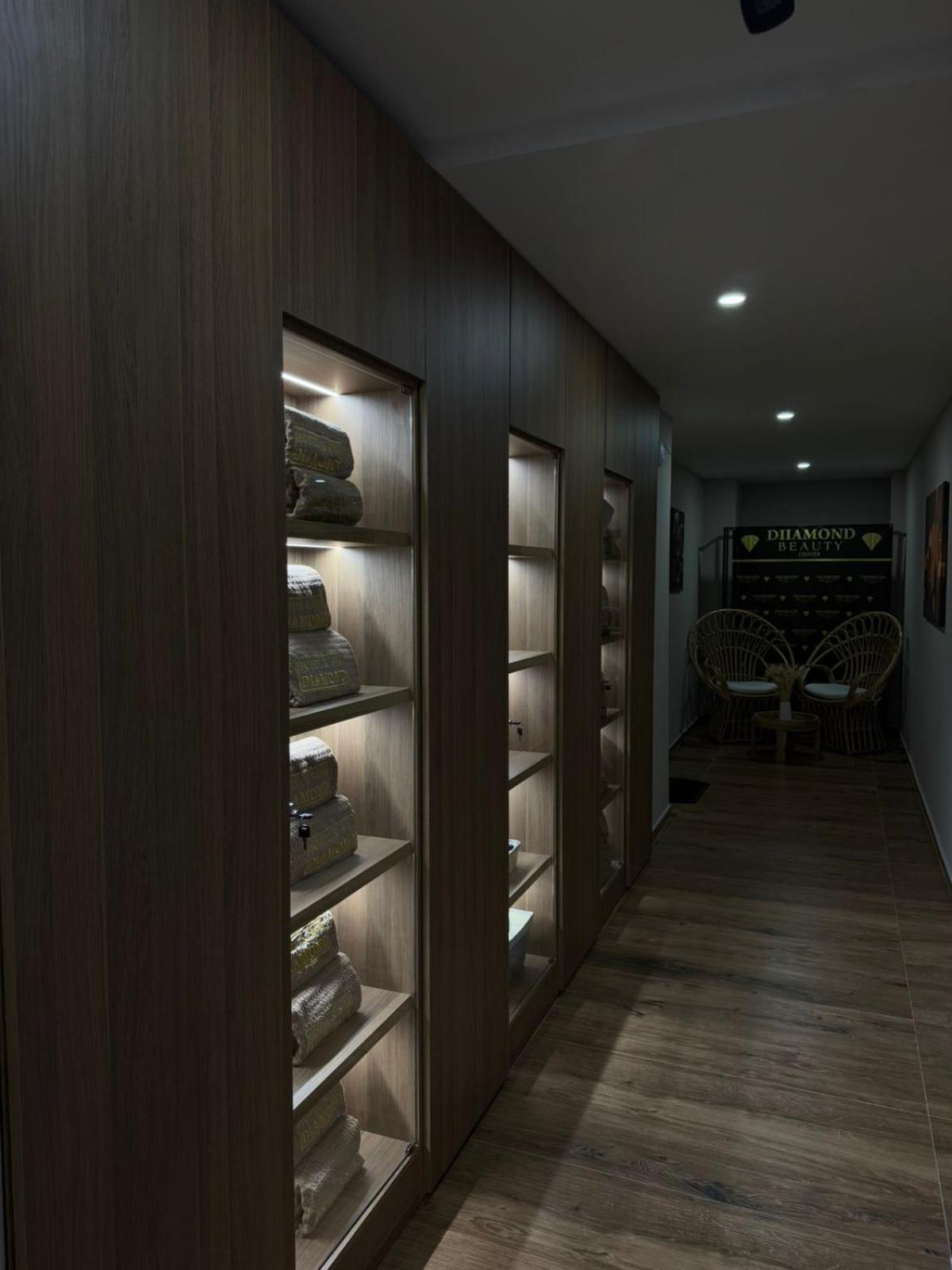 Diamond Hotel Durres Bagian luar foto